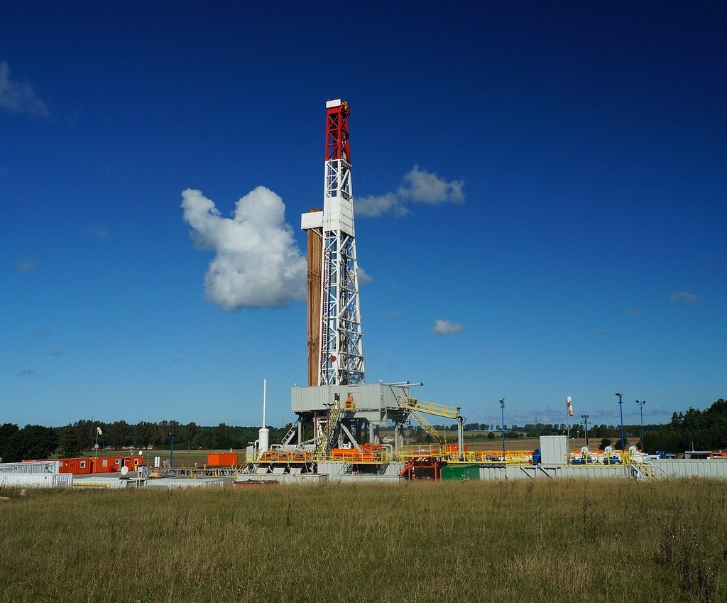 Contracting for Oil and Gas Sector in Malaysia –Understanding SWEC Code in Malaysia