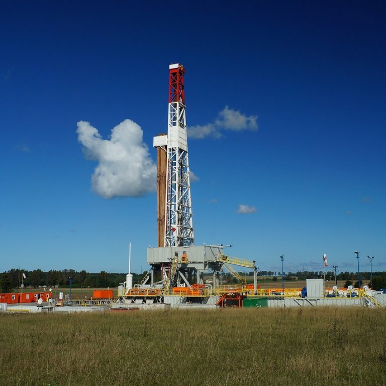 Contracting for Oil and Gas Sector in Malaysia –Understanding SWEC Code in Malaysia
