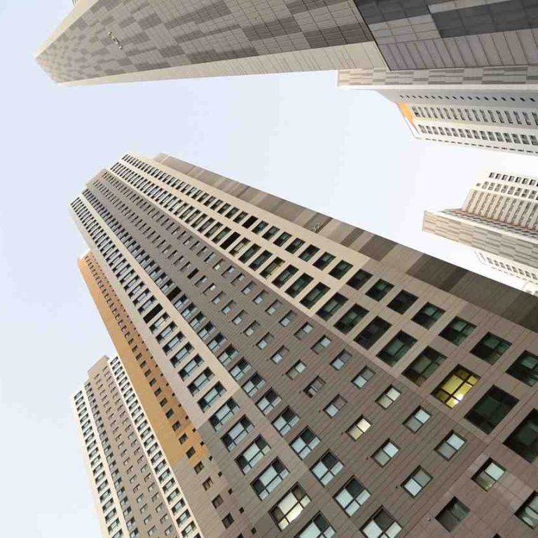 Article - Strategic Guide for Foreigners in Acquiring Residential Properties in Malaysia