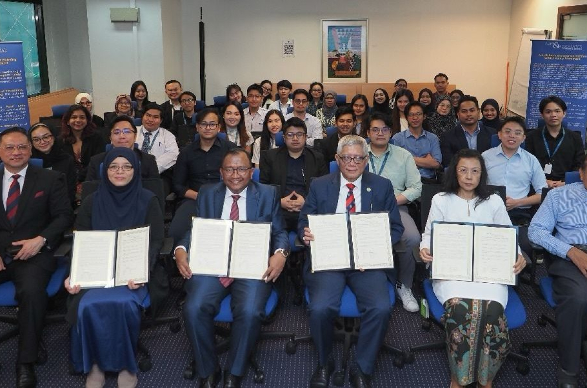 2025-11-25 Pledge Signing Ceremony (1)